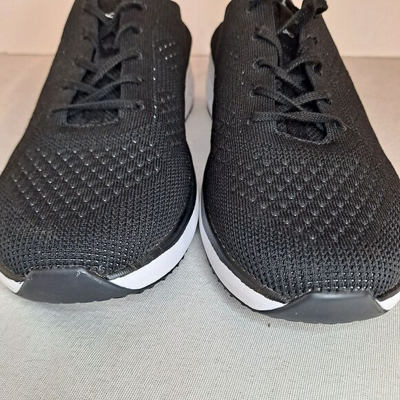 Infinity by Cherokee Men\'s Everon Knit Black & White Shoes US Size 9.5 main image 8